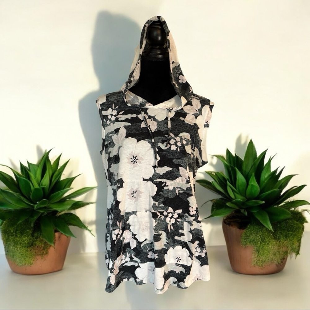 LuLaRoe Brittany Sleeveless Hoodie